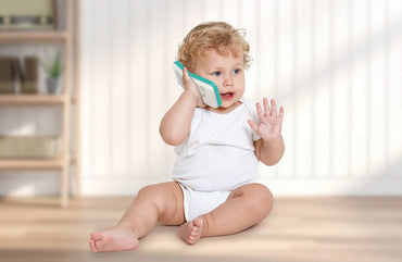 Hola Foldable & Slide Baby Phone product details in Kuwait