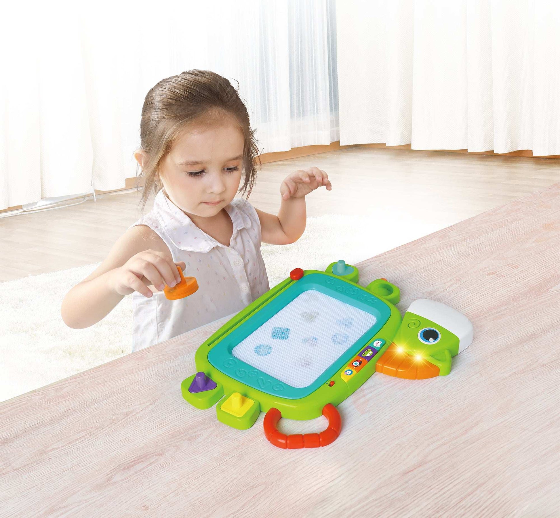 Hola Magnetic Scribbler with Music/Light gift toy for kids in Kuwait
