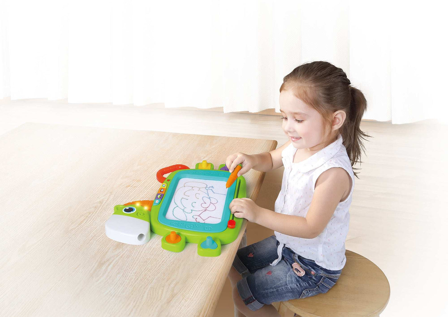 Hola Magnetic Scribbler with Music/Light playtime toy for children in Kuwait