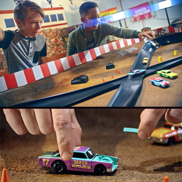 Figure 8 Circuit Short Track Speedway With Cars